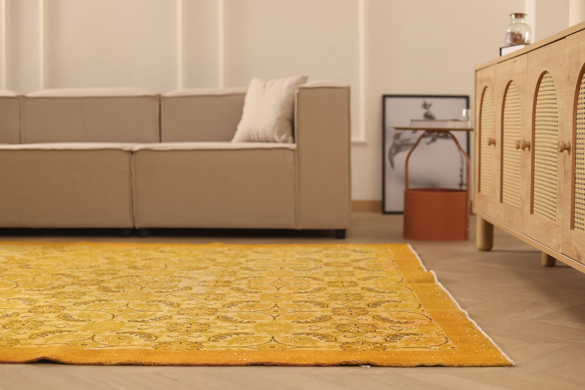 Vintage Isparta Turkish Area Rug 6x10 ft — Orange & Yellow Floral