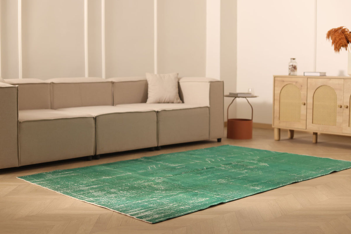 Vintage Isparta Turkish Area Rug 5x8 ft — Green Overdyed