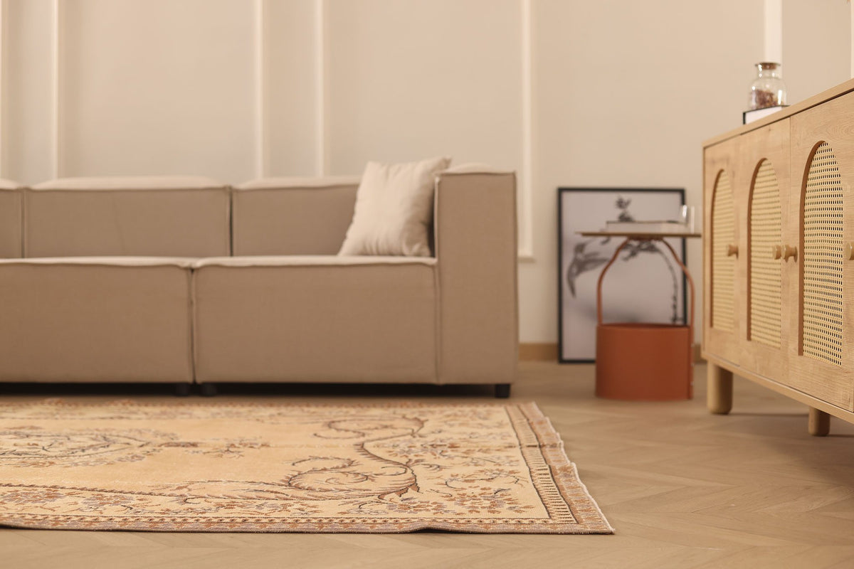 Vintage Isparta Turkish Area Rug 6x9 ft — Beige & Brown Floral