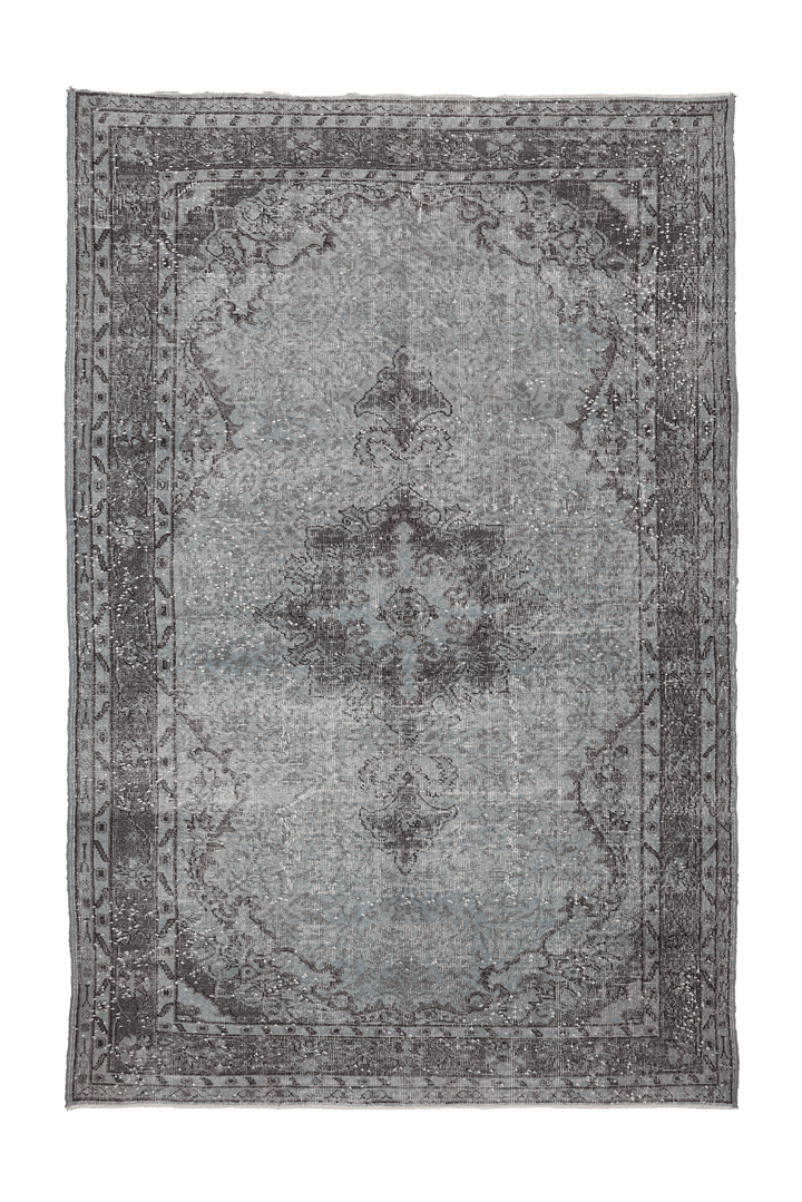 Vintage Isparta Turkish Area Rug 6x9 ft — Blue & Gray Floral