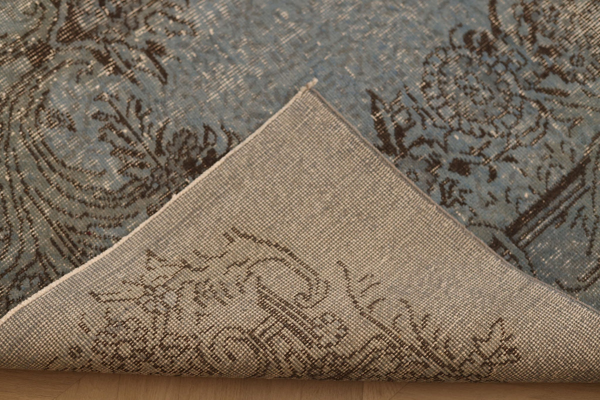 Vintage Isparta Turkish Area Rug 6x9 ft — Blue & Gray Floral