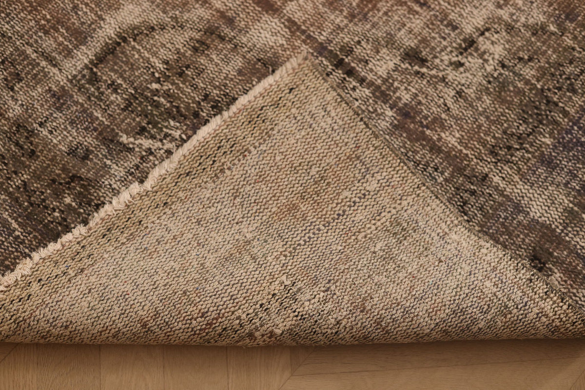 Vintage Isparta Turkish Area Rug 6x10 ft — Brown & Gray Distressed