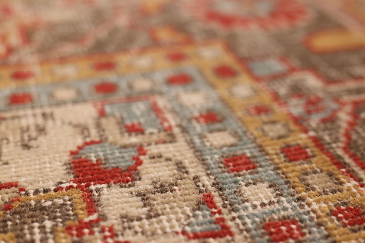 Vintage Isparta Turkish Area Rug 6x11 ft — Red & Beige Distressed