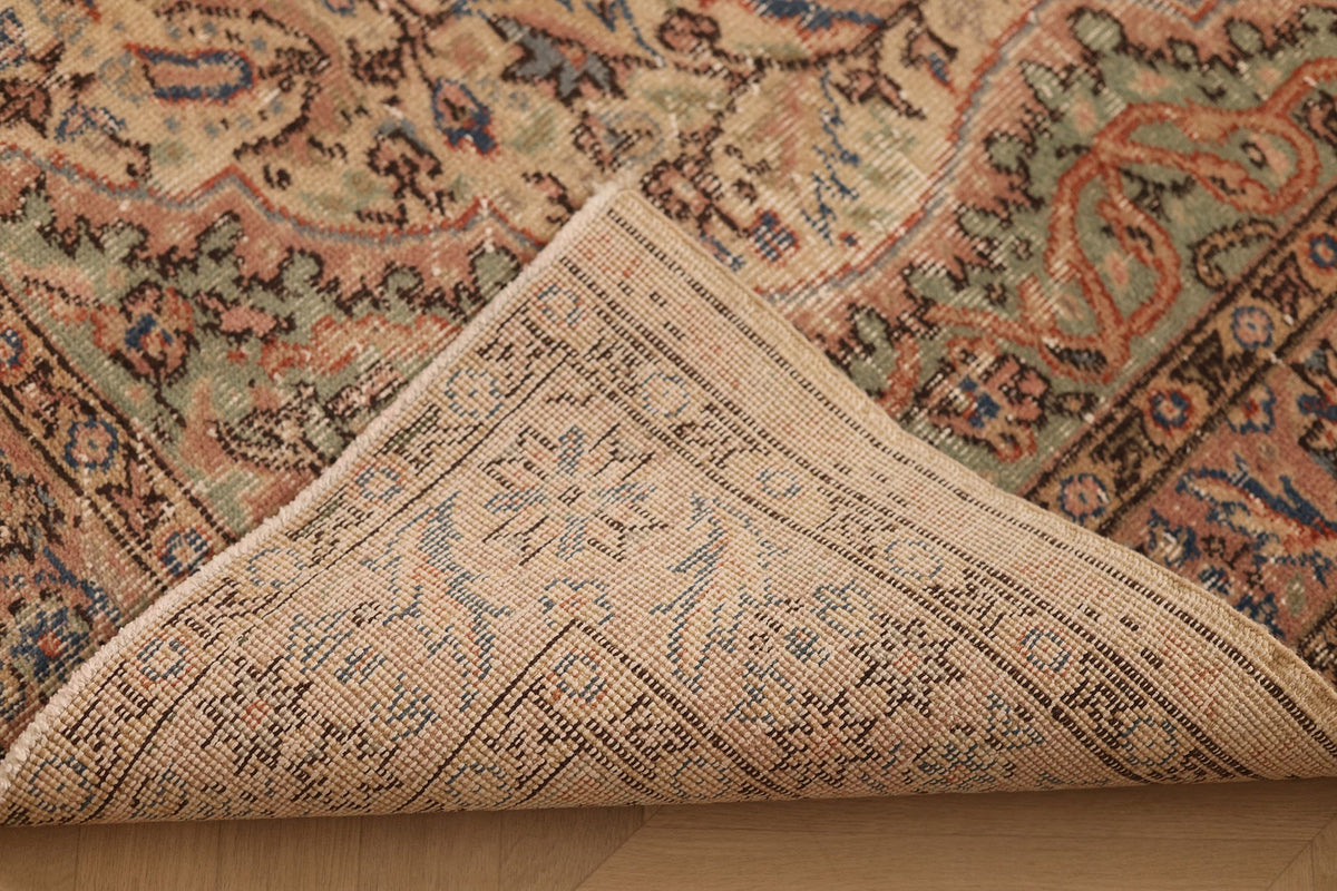 Vintage Isparta Turkish Area Rug 5x8 ft — Beige & Brown Floral