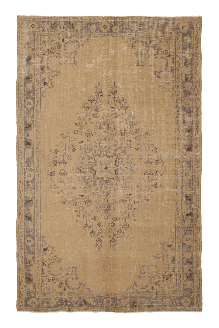 Vintage Isparta Turkish Area Rug 6x9 ft — Beige & Gray Floral