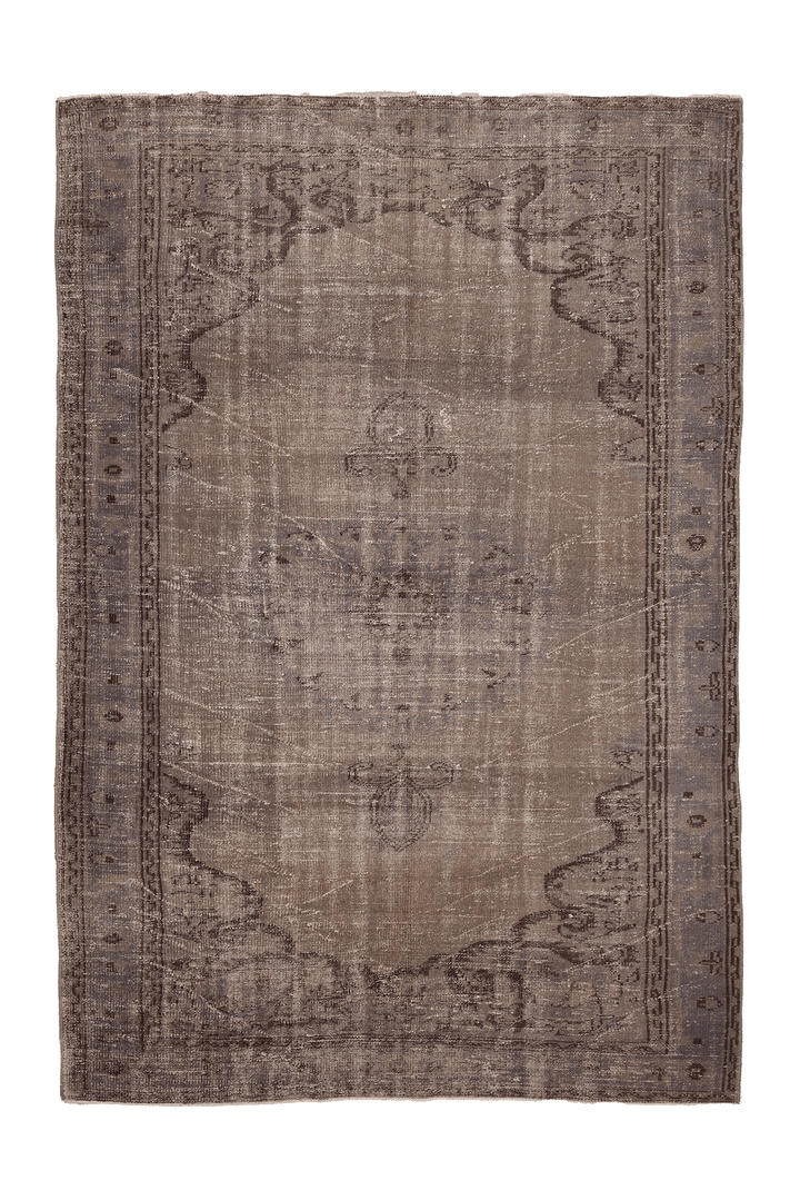 Vintage Isparta Turkish Area Rug 6x9 ft — Brown & Gray Floral