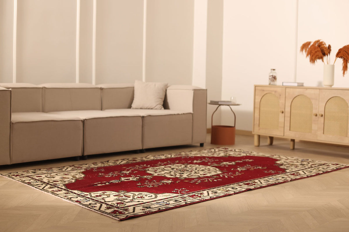 Vintage Çanakkale Turkish Area Rug 6x8 ft — Red & Beige Floral