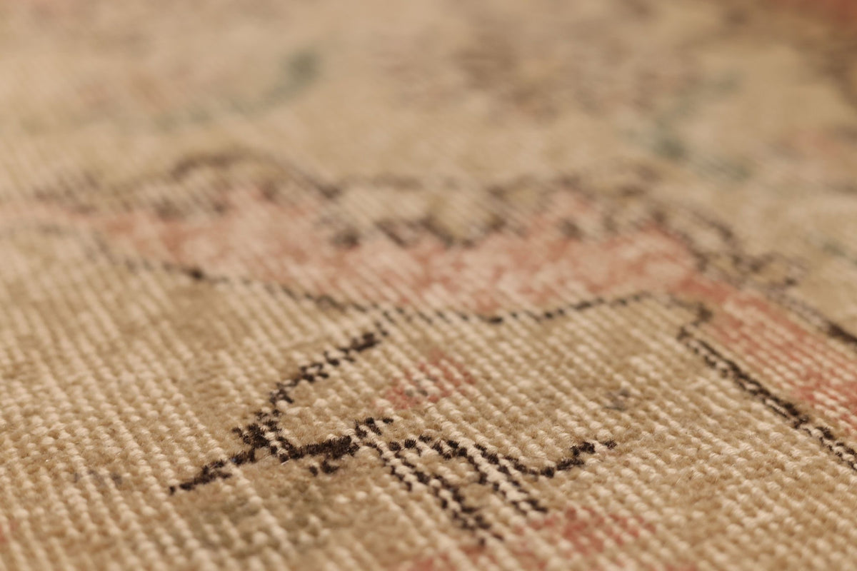 Vintage Isparta Turkish Area Rug 5x8 ft — Beige & Brown Floral