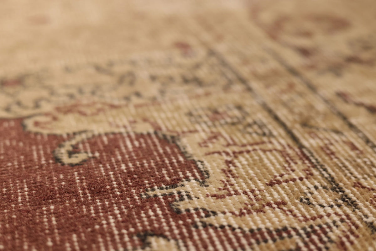 Vintage Isparta Turkish Area Rug 6x9 ft — Red & Beige Floral