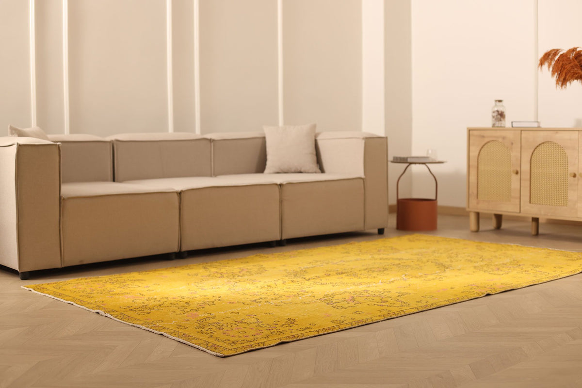 Vintage Isparta Turkish Area Rug 6x10 ft — Yellow & Orange Floral