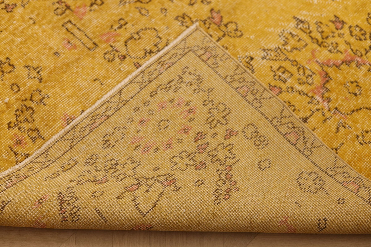 Vintage Isparta Turkish Area Rug 6x10 ft — Yellow & Orange Floral