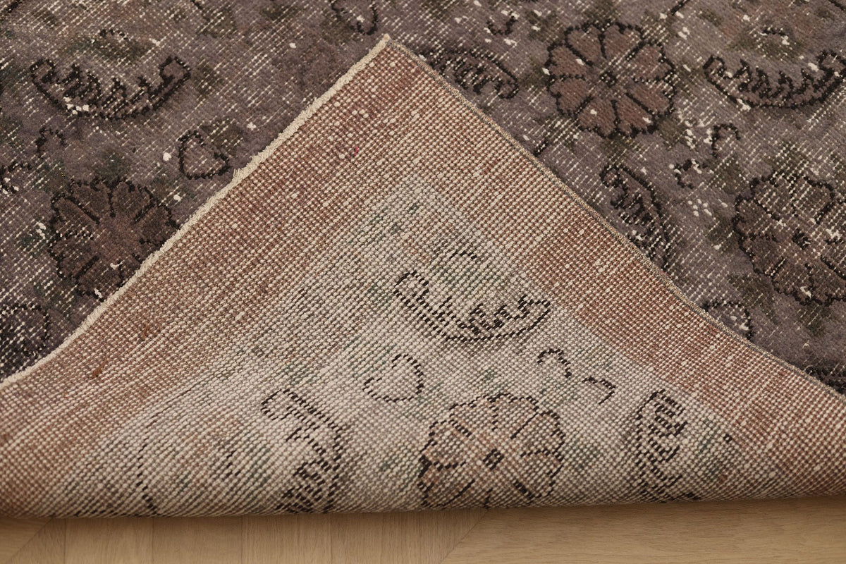 Vintage Manisa Turkish Area Rug 6x10 ft — Brown & Gray Floral
