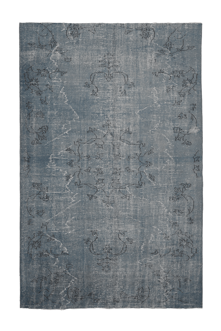 Vintage Isparta Turkish Area Rug 6x9 ft — Blue & Gray Floral