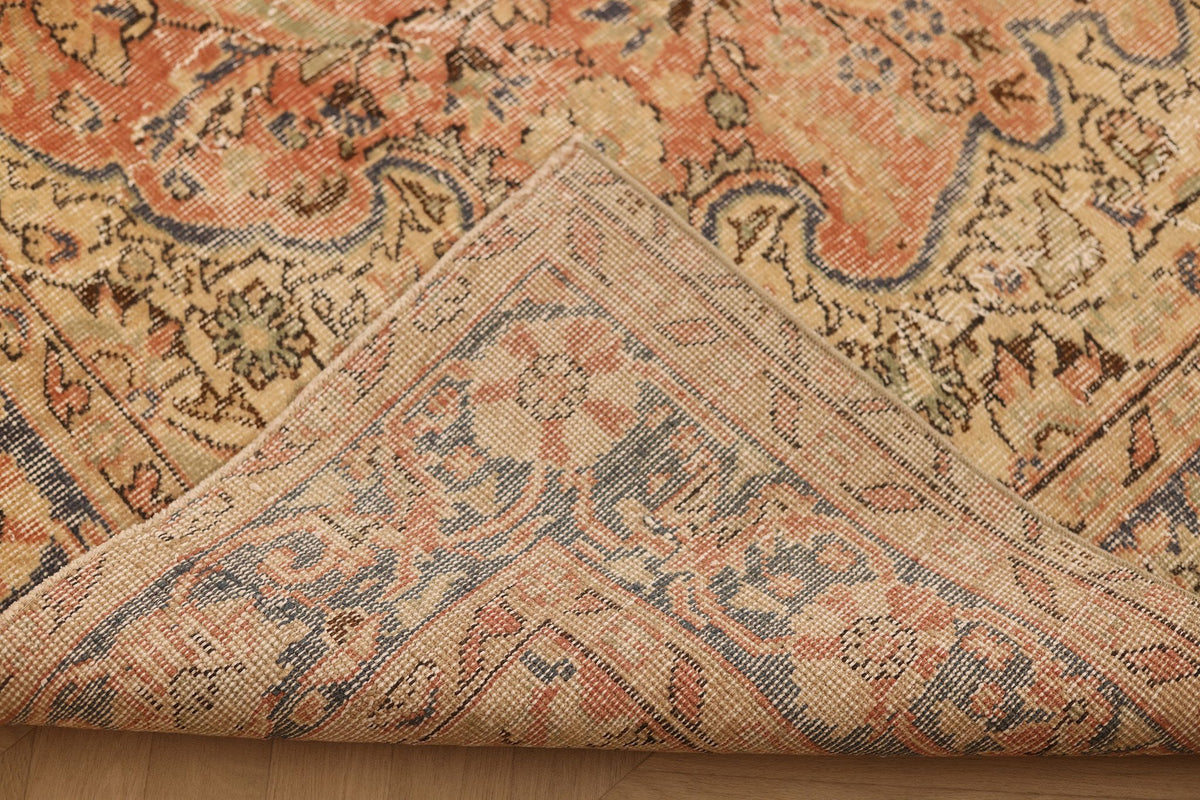 Vintage Isparta Turkish Area Rug 7x9 ft — Beige & Red Floral