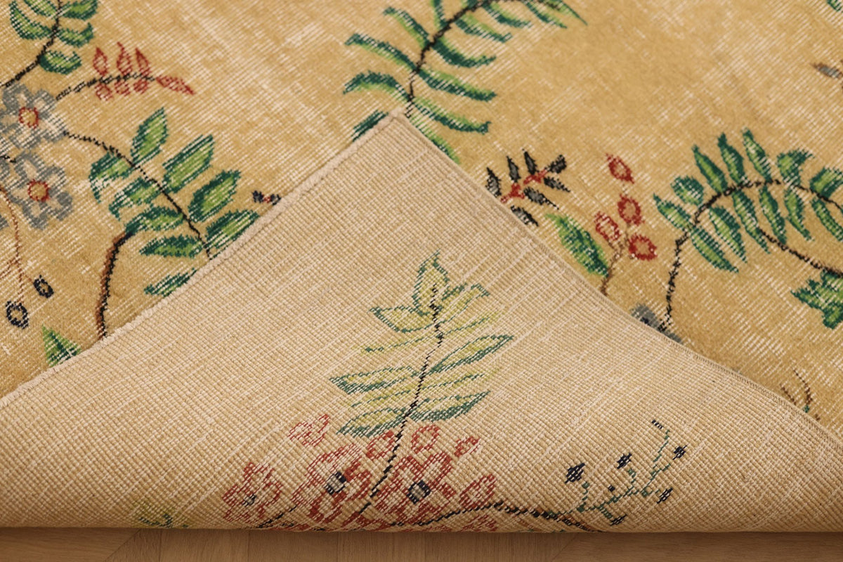 Vintage Isparta Turkish Area Rug 7x10 ft — Beige & Yellow Floral