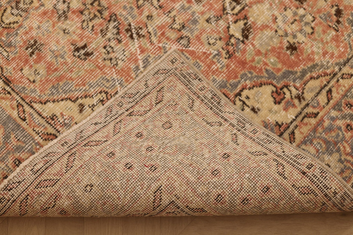 Vintage Isparta Turkish Area Rug 6x9 ft — Beige & Red Floral