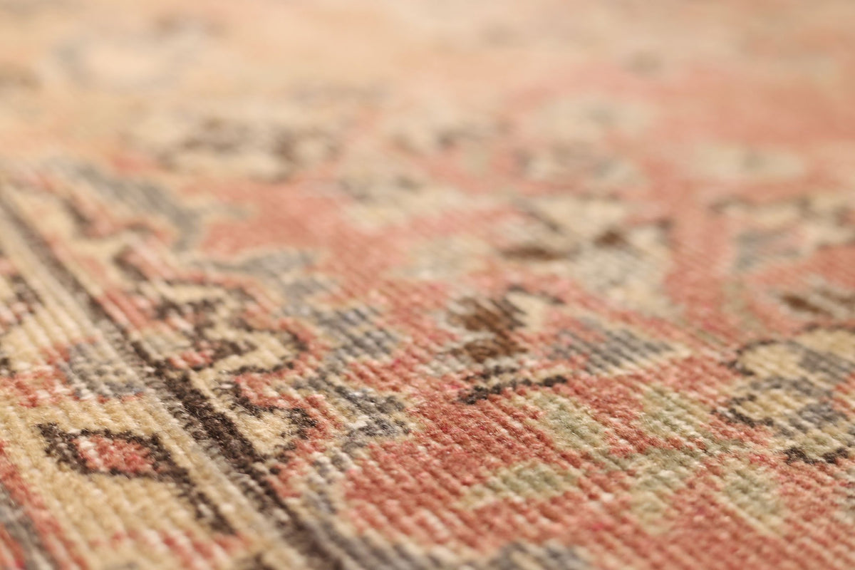 Vintage Isparta Turkish Area Rug 6x9 ft — Beige & Red Floral