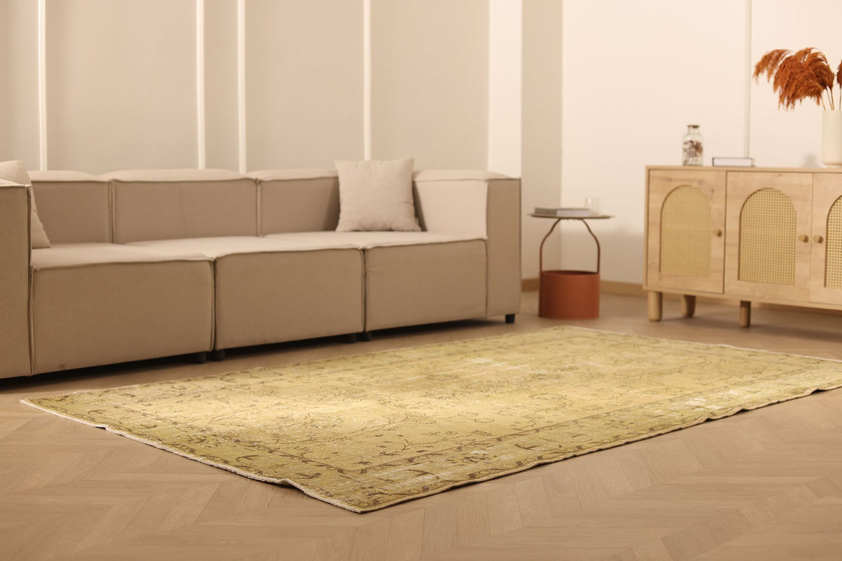 Vintage Isparta Turkish Area Rug 6x9 ft — Beige & Brown Floral