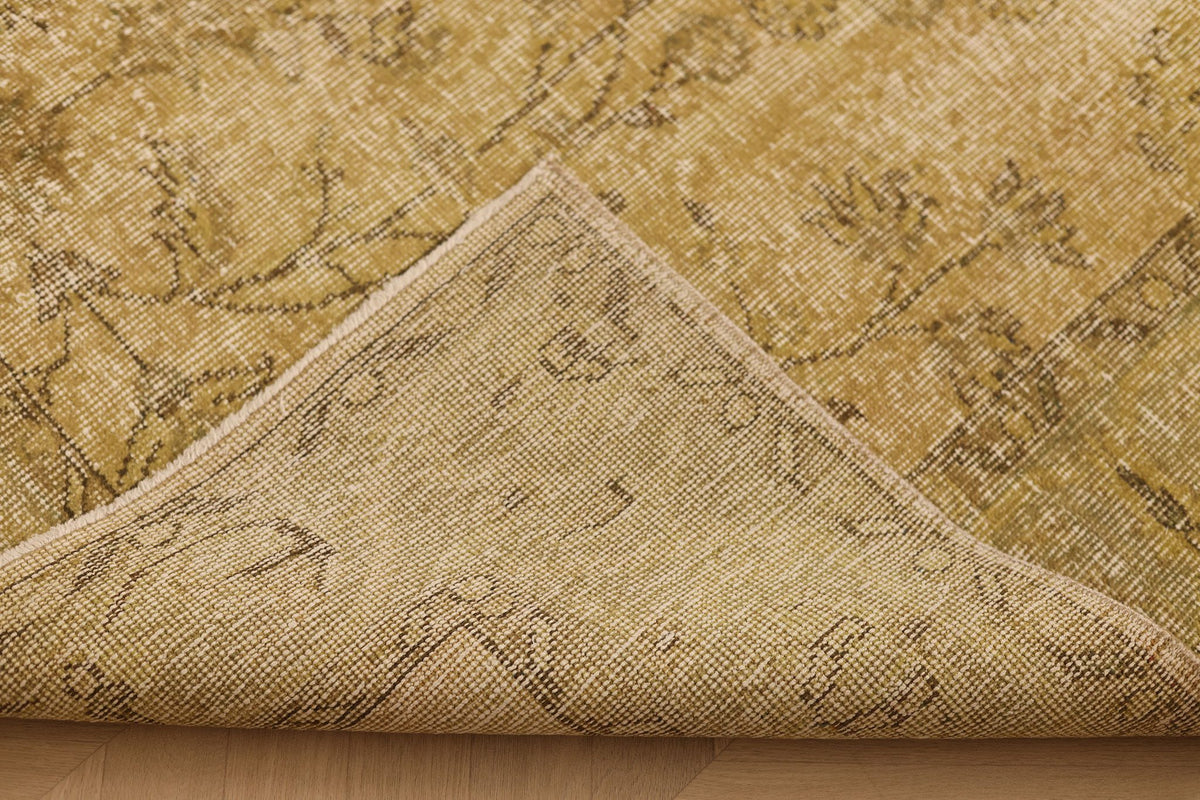 Vintage Isparta Turkish Area Rug 6x9 ft — Beige & Brown Floral