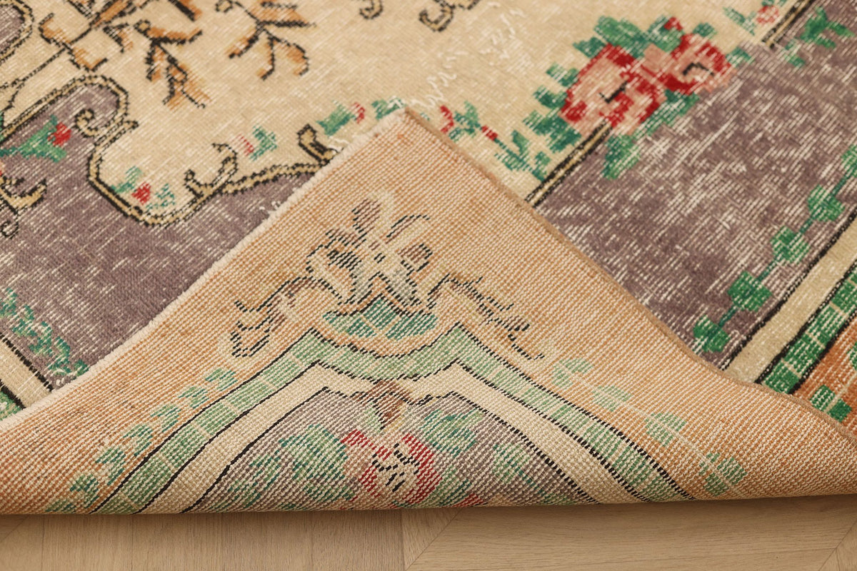 Vintage Isparta Turkish Area Rug 5x8 ft — Gray & Beige Floral