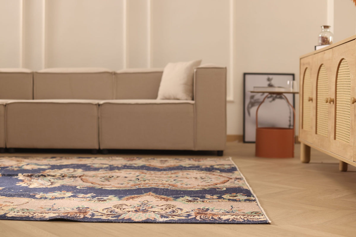 Vintage Isparta Turkish Area Rug 7x7 ft — Gray & Brown Floral