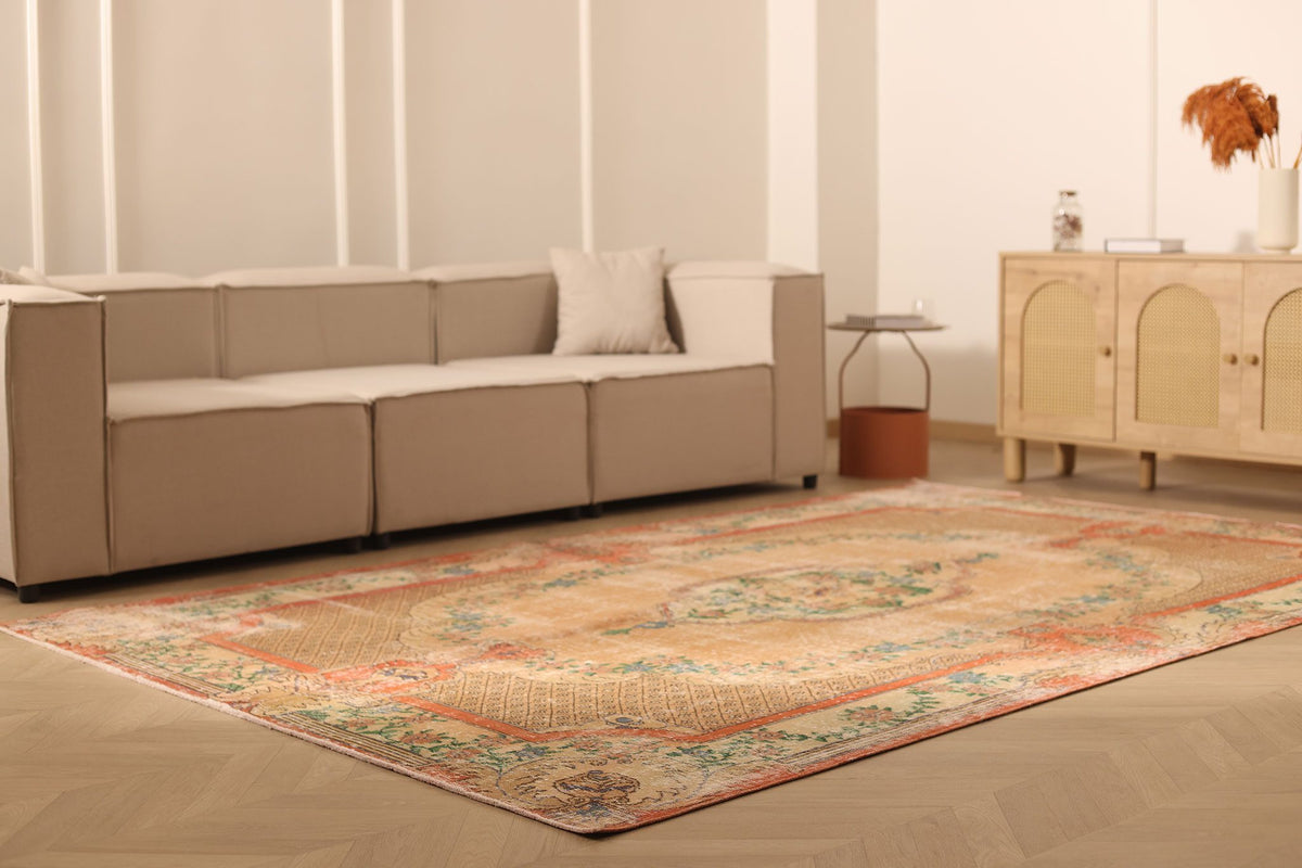 Vintage Isparta Turkish Area Rug 7x10 ft — Beige & Red Floral
