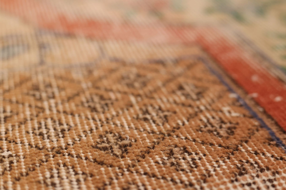 Vintage Isparta Turkish Area Rug 7x10 ft — Beige & Red Floral