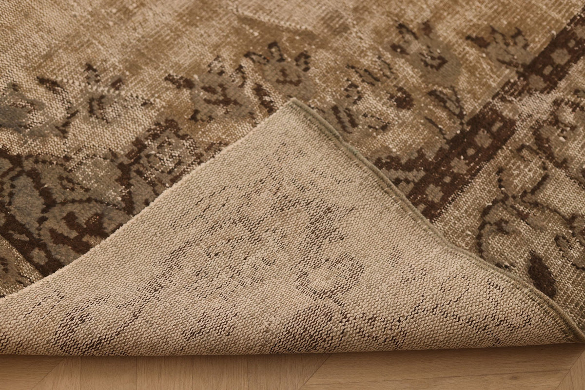 Vintage Manisa Turkish Area Rug 6x9 ft — Beige & Brown Floral