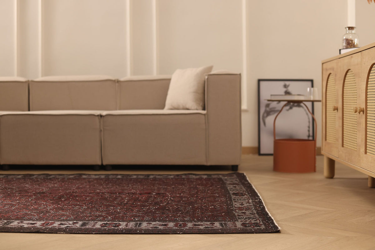 Vintage Isparta Turkish Area Rug 6x9 ft — Gray & Red Overdyed