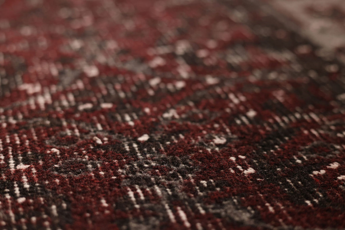 Vintage Isparta Turkish Area Rug 6x9 ft — Gray & Red Overdyed