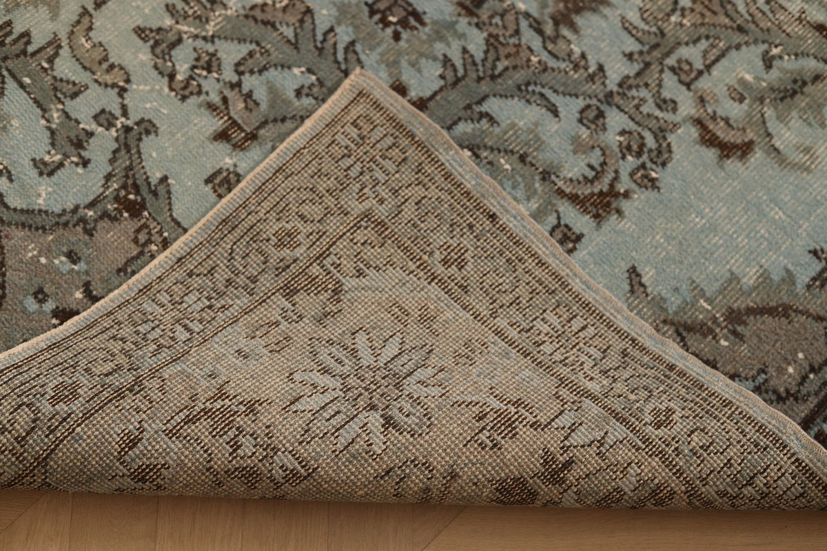 Vintage Isparta Turkish Area Rug 6x10 ft — Blue & Gray Floral