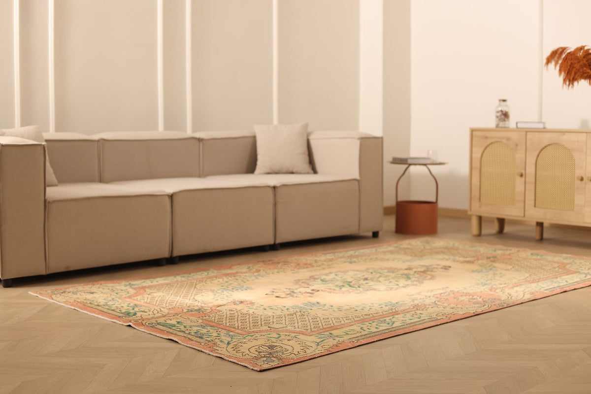 Vintage Isparta Turkish Area Rug 6x10 ft — Beige & Brown Floral