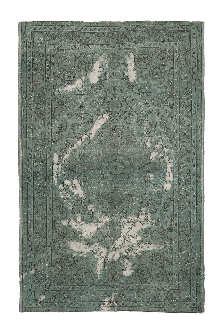 Vintage Isparta Turkish Area Rug 6x9 ft — Green & White Floral