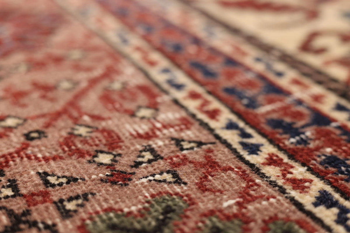 Vintage Isparta Turkish Area Rug 5x8 ft — Red & Beige Floral