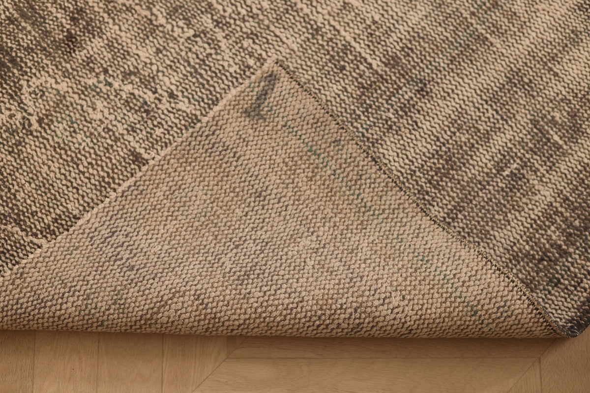 Vintage Isparta Turkish Area Rug 7x10 ft — Gray & Brown Distressed