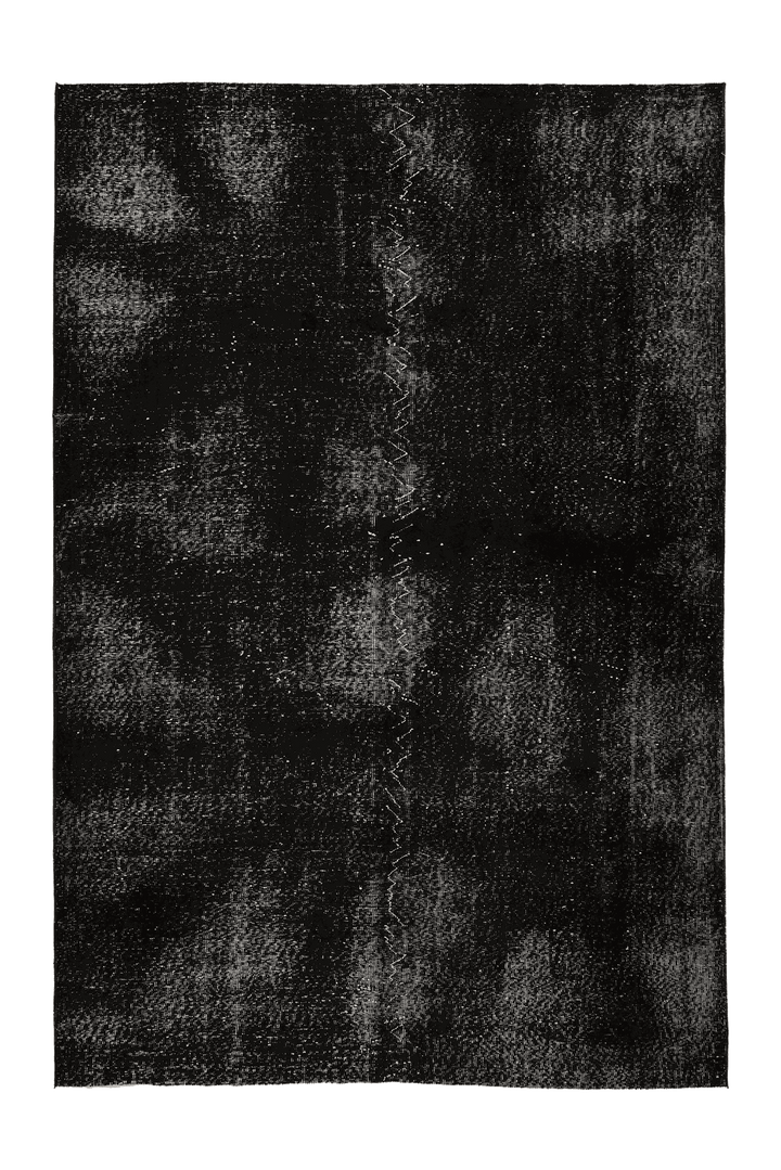 Vintage Isparta Turkish Area Rug 6x9 ft — Gray Overdyed