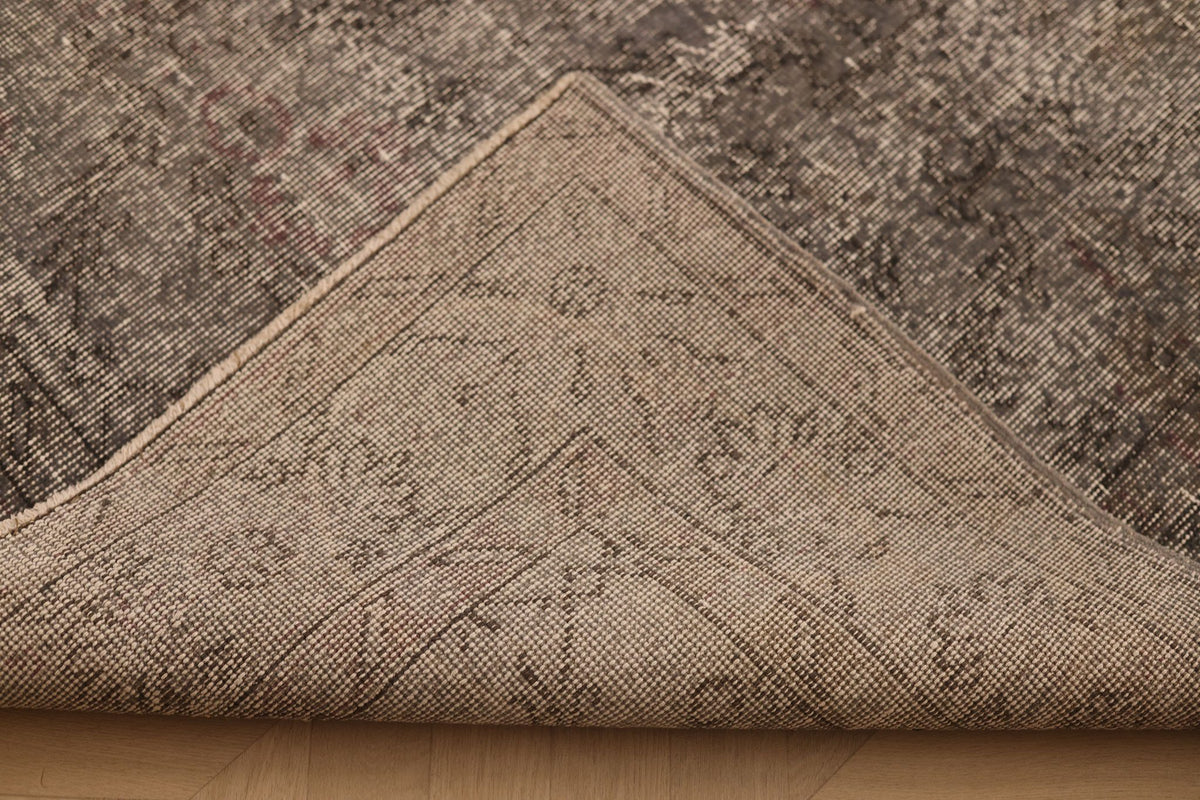 Vintage Isparta Turkish Area Rug 7x10 ft — Gray Overdyed