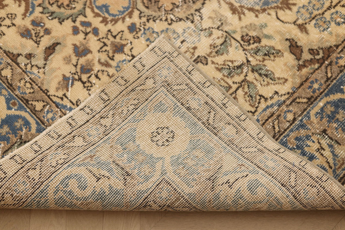 Vintage Isparta Turkish Area Rug 7x10 ft — Beige & Blue Floral