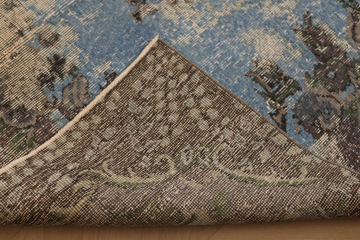 Vintage Isparta Turkish Area Rug 5x9 ft — Blue & Gray Floral