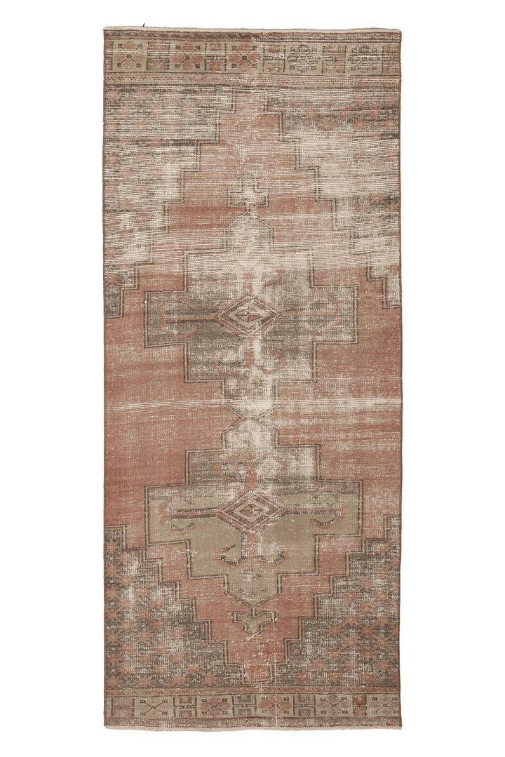 Vintage Kırşehir Turkish Runner Rug 3x8 ft — Red & Beige Geometric