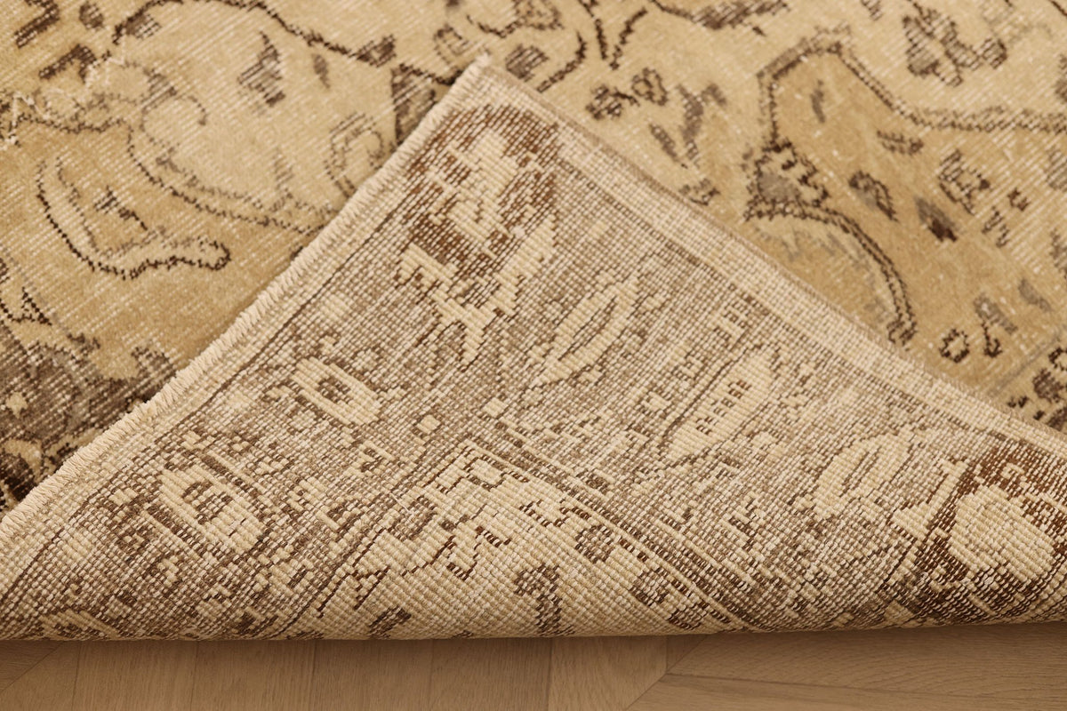 Vintage Isparta Turkish Area Rug 5x8 ft — Beige & Brown Floral