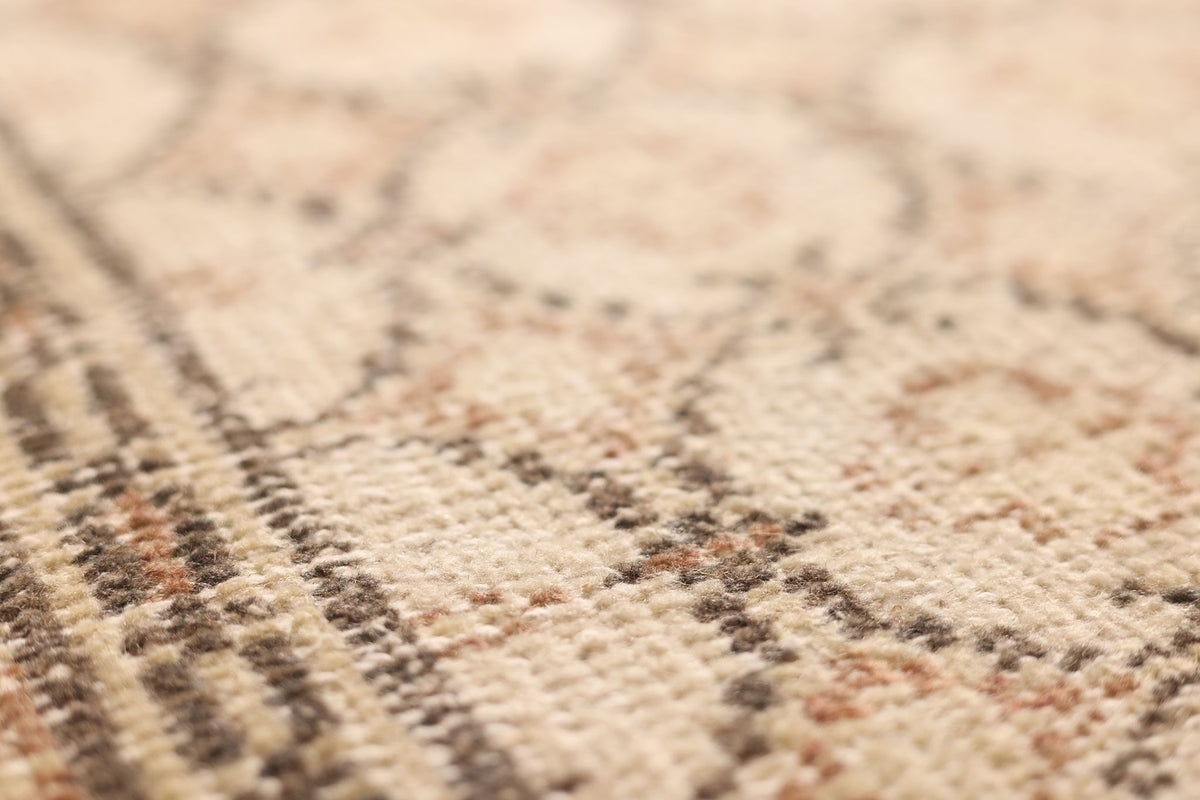 Vintage Isparta Turkish Area Rug 6x9 ft — Beige & Brown Geometric