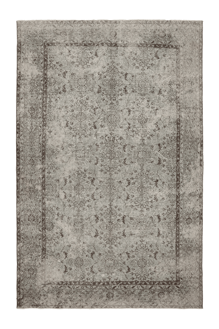 Vintage Isparta Turkish Area Rug 6x10 ft — Green & Beige Floral