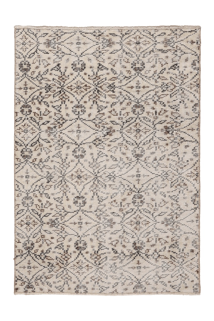 Vintage Isparta Turkish Doormat 3x4 ft — White & Gray Floral