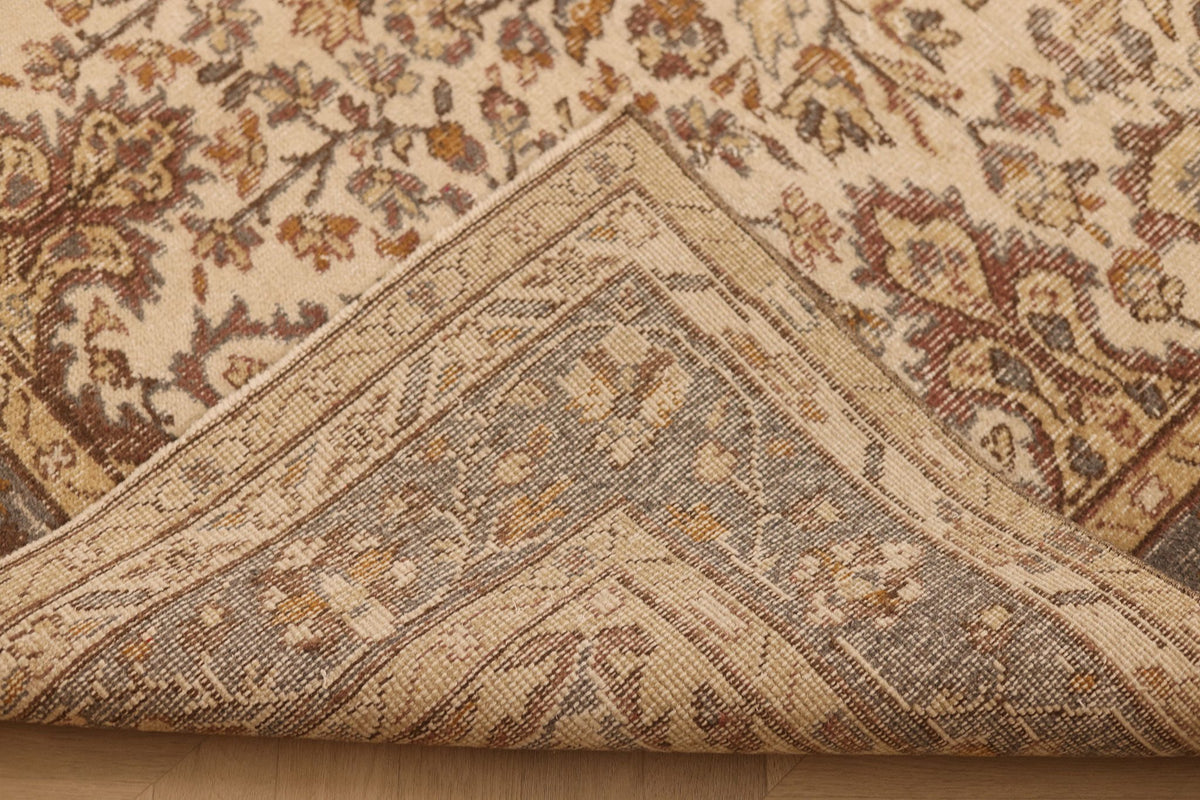 Vintage Isparta Turkish Area Rug 5x9 ft — Beige & Brown Floral