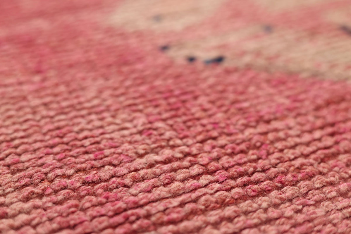 Vintage Southeastern Persian Style Runner Rug 3x10 ft — Pink & Beige Southwestern
