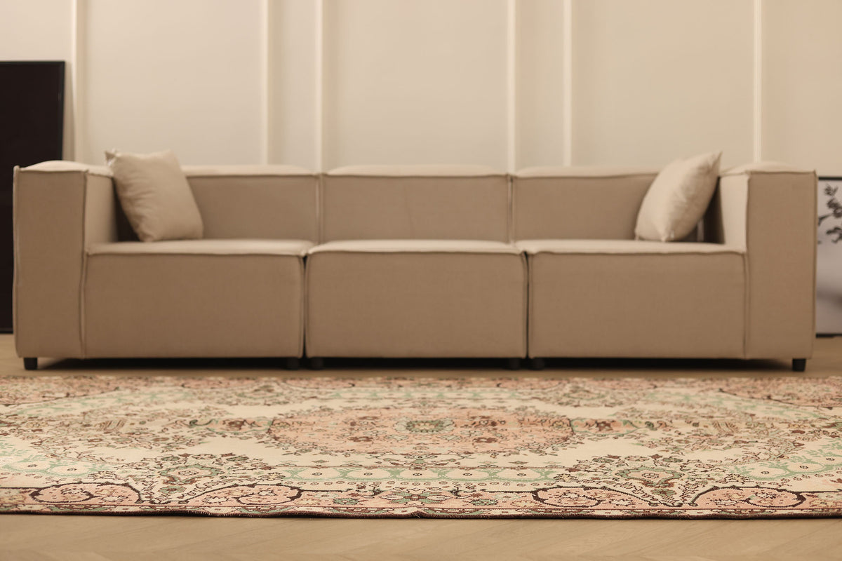 Vintage Isparta Turkish Area Rug 5x9 ft — Beige & Pink Floral (No. 37064)