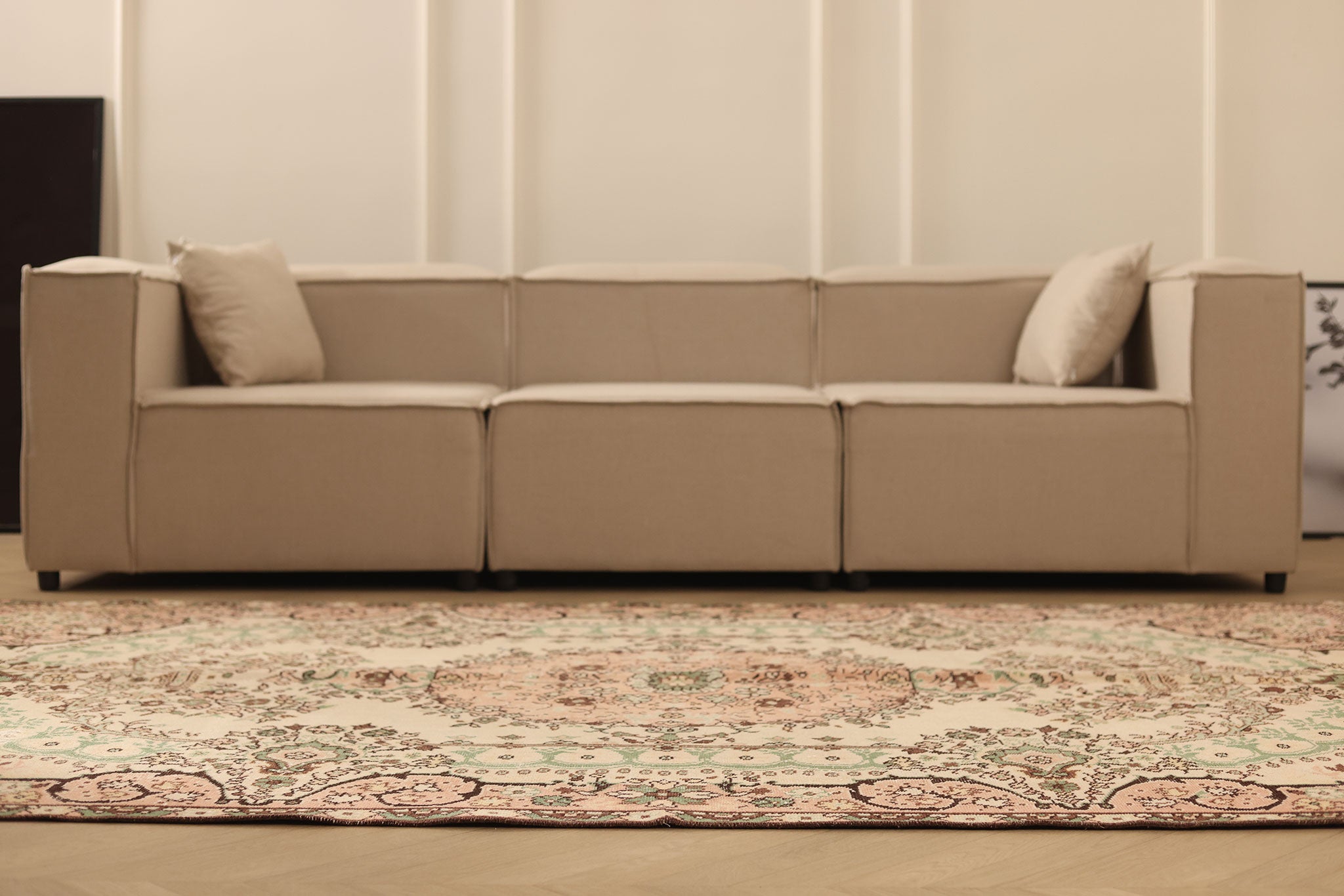 Vintage Isparta Turkish Area Rug 5x9 ft — Beige & Pink Floral (No. 37064)