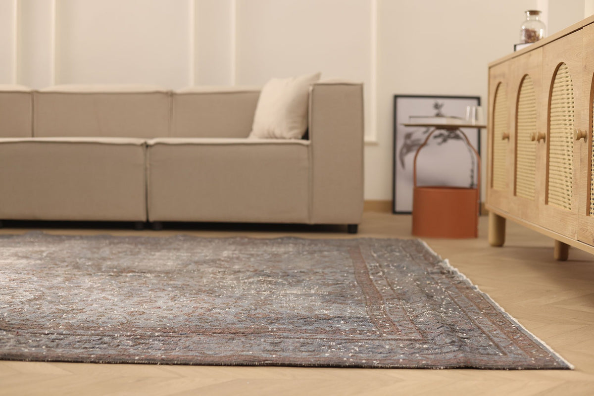 Vintage Isparta Turkish Area Rug 7x11 ft — Gray & Brown Floral