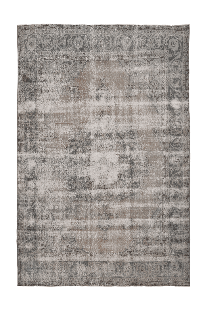 Vintage Isparta Turkish Area Rug 7x10 ft — Gray & Beige Floral